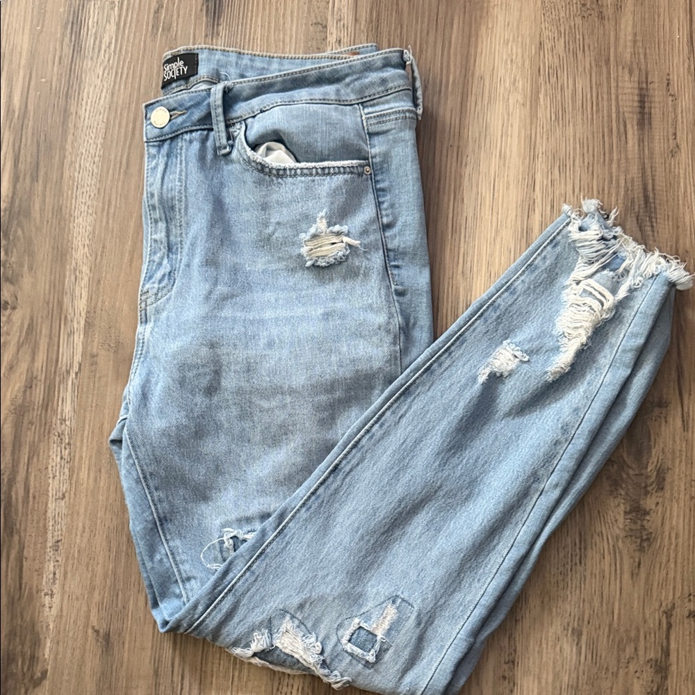 Simple Society Distressed Skinny Jeans | Size 13 / 31 Light Wash